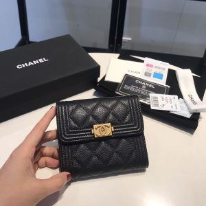 chanel 三つ折り財布 公式