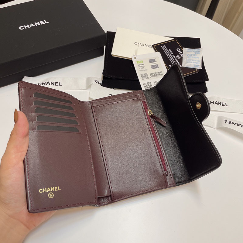 シャネルで人気の財布 CHANEL レディース MATELASSE マトラッセ ミディアム ココマーク メタルロゴ AP0232 Y01864 C3906 - 画像 (4)