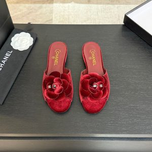 シャネル サンダル 定価