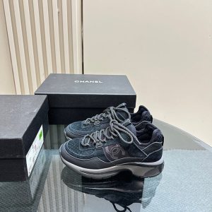 シャネル スニーカー 新作