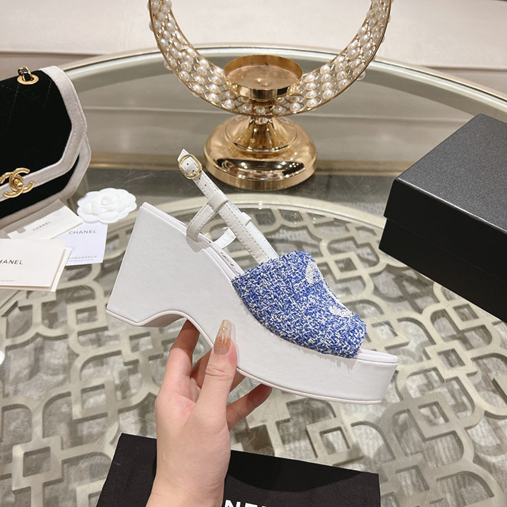 最高級シャネルスーパーコピー靴 シャネルサンダルコピー ココマークウェッジソールサンダル モカベージブルー G45555 B15714 NZG78 - 画像 (5)
