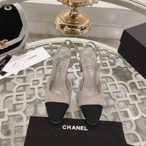 シャネル パンプス バイカラー