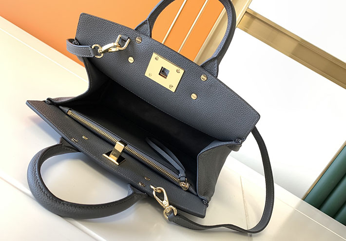FERRAGAMO 新作バッグ フェラガモ バッグ アウトレット Ferragamo Studio bag (M) 21H159 2520513 レディース ferragamo バッグ人気 - 画像 (8)