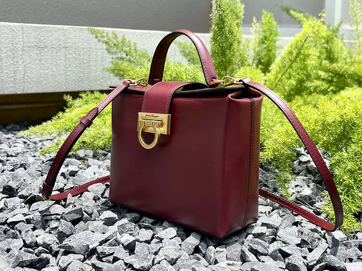 FERRAGAMO 新作バッグ フェラガモ バッグ アウトレット ハンドバッグ 2WAY TRIFOLIO BOX BAG レッド 2520533 ferragamo ヴァラリボン バッグ 廃盤 - 画像 (4)