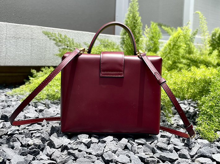 FERRAGAMO 新作バッグ フェラガモ バッグ アウトレット ハンドバッグ 2WAY TRIFOLIO BOX BAG レッド 2520533 ferragamo ヴァラリボン バッグ 廃盤 - 画像 (2)