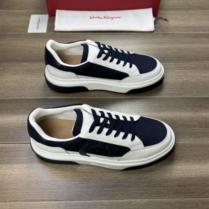 スニーカー メンズ おしゃれ