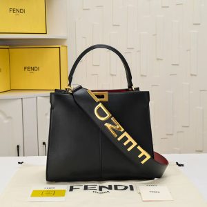 バッグ ブランド 20代