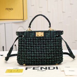 フェンディ バッグ 人気