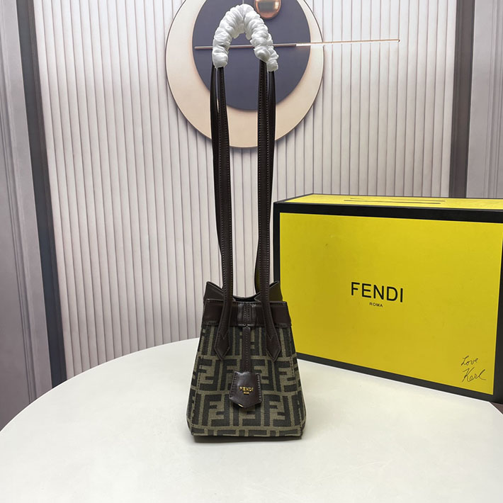 最高級フェンディスーパーコピー フェンディバッグコピー Fendi Origami ミニ ブラウンFFジャカードファブリック 変形ミニバッグ 8BS083AFPMF1GL7 - 画像 (9)