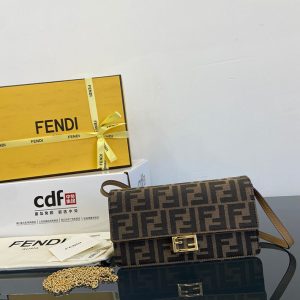 fendi ウォレットバッグ