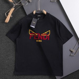 fendi メンズ tシャツ