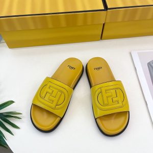 フェンディ サンダル メンズ