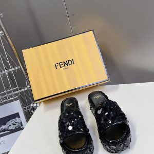 レディース 厚底 サンダル 歩きやすい ブランド