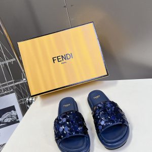 サンダルブランド 高級 レディース