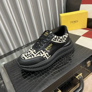 カジュアルシューズ 人気ブランド