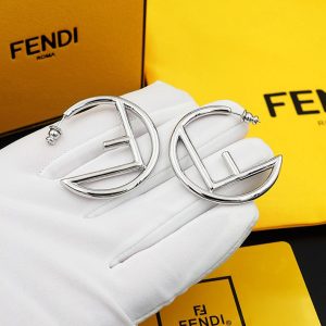 ピアス ブランド 1万円