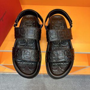 トングサンダル ブランド