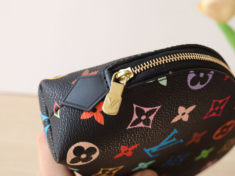 最高級ルイヴィトンスーパーコピー ルイヴィトンバッグコピー LV × TM ポシェット・コスメティック PM 2520704 化粧ポーチ 持ち歩き用 おすすめ - 画像 (5)