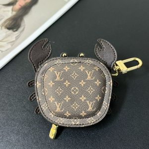ルイヴィトン バッグチャーム 使い方