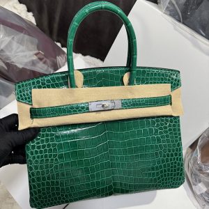 エルメス バーキン クロコダイル 定価