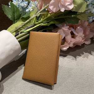 エルメス カルヴィデュオ 使い勝手