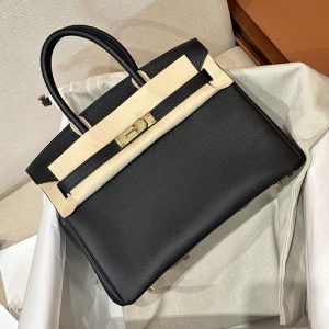 エルメス 在庫が多い店舗