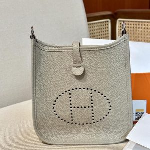 エヴリン tpm 定価