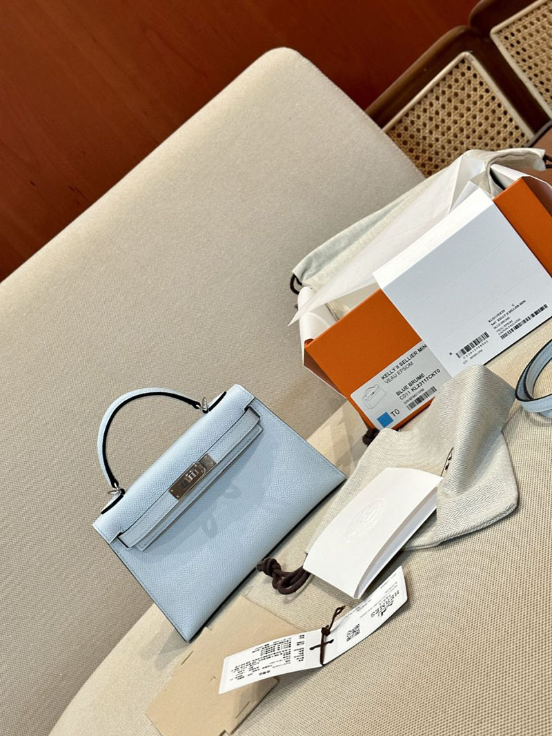 エルメス アウトレット 店舗 HERMES ケリーミニ2 外縫い ブルーブリュム ヴォーエプソン シルバー金具 2520850 ミニケリー ミニケリー2 - 画像 (2)