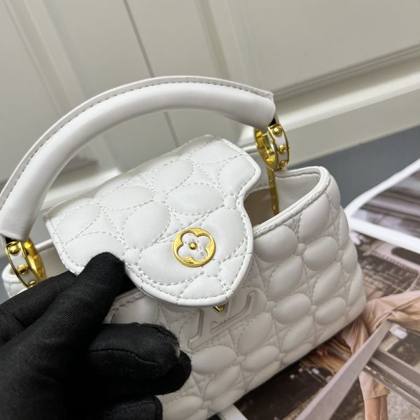 ルイヴィトン カプシーヌ EW MINI 2WAY ショルダーバッグ ハンドバッグ ホワイト lv301005 N品 ルイヴィトン カプシーヌミニ - 画像 (4)