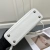 ルイヴィトン カプシーヌ BB ホワイト M85920 トリヨンレザー lv301011 N品 ルイヴィトン カプシーヌbb - 画像 (4)