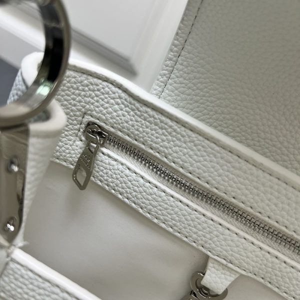 ルイヴィトン カプシーヌ BB ホワイト M85920 トリヨンレザー lv301011 N品 ルイヴィトン カプシーヌbb - 画像 (2)