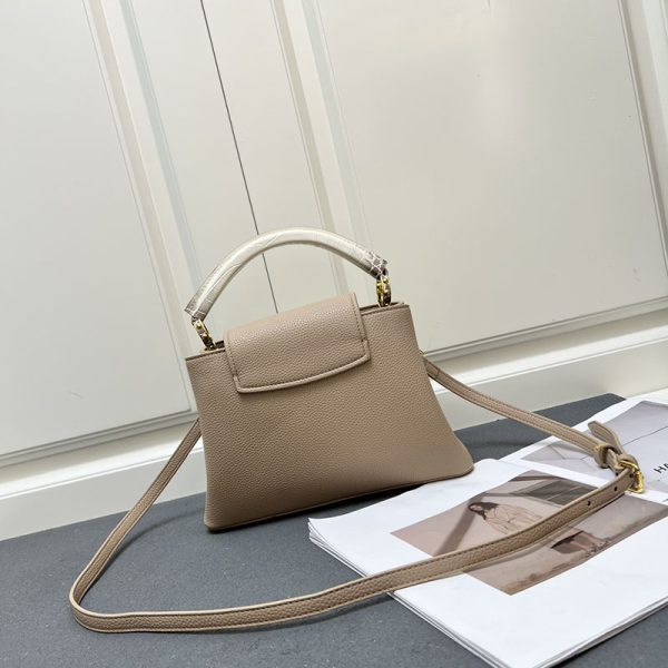 ルイヴィトン カプシーヌ BB モカ ブラウン M85920 トリヨンレザー lv301012 N品 ルイヴィトン カプシーヌbb - 画像 (4)