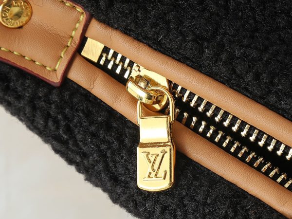 ルイヴィトン ポシェット･ヒルズ LV Hills Pochette ホワイト/ブラック M11920 牛革 lv301014 N品 ルイヴィトン 新作バッグ - 画像 (4)