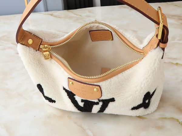ルイヴィトン ポシェット･ヒルズ LV Hills Pochette ホワイト/ブラック M11920 牛革 lv301015 N品 ルイヴィトン バッグ 人気 - 画像 (2)