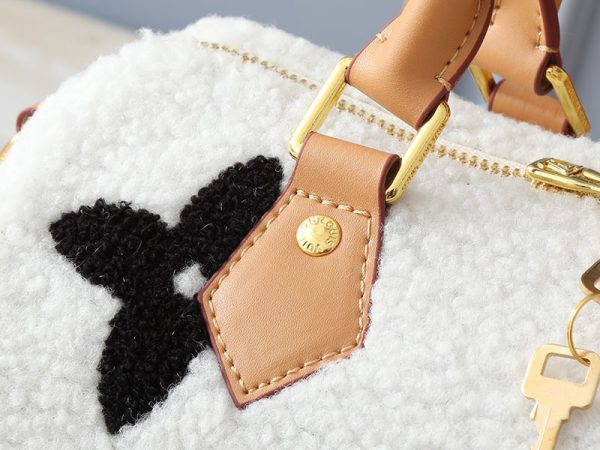 ルイヴィトン LV Ski スピーディ･バンドリエール 25 ホワイト/ブラック M23468 牛革 lv301016 N品 スピーディ バンドリエール 25 新作 - 画像 (6)