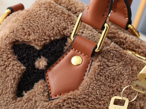 ルイヴィトン LV Ski スピーディ･バンドリエール 25 ブラウン/ブラック M23468 牛革 lv301018 N品 スピーディバンドリエール25 口コミ - 画像 (6)
