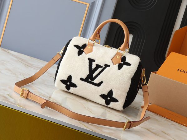 ルイヴィトン LV Ski スピーディ･バンドリエール 25 ホワイト/ブラック M23468 牛革 lv301020 N品 スピーディ バンドリエール 25 値上げ - 画像 (8)