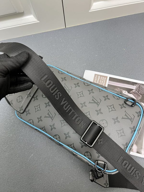 ルイヴィトン モノグラム バッグ アヴェニュースリングバッグ N45303 グレーxブルー lv301021 N品 ルイヴィトンアヴェニュースリングバッグ - 画像 (5)