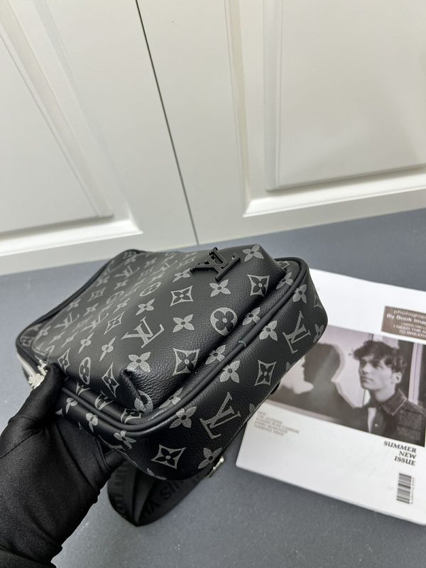 ルイヴィトン モノグラム バッグ アヴェニュースリングバッグ N46327 グレーxブラック lv301022 N品 ルイヴィトンアヴェニュースリングバッグ - 画像 (5)
