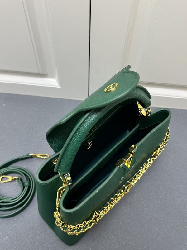ルイヴィトン カプシーヌ MM 2way ショルダー ハンドバッグ 斜め掛け トリヨンレザー ヴェール グリーン 緑 ゴールド金具 M21690 - 画像 (3)