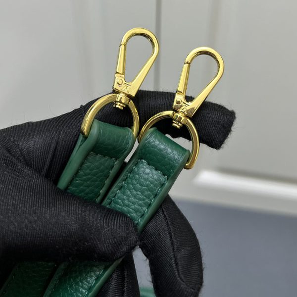 ルイヴィトン カプシーヌ mini グリーン M12344 トリヨンレザー lv301034 N品 ルイヴィトン 斜めがけ レディース 廃盤 - 画像 (2)
