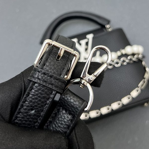 ルイヴィトン カプシーヌ mini ブラック M12344 トリヨンレザー lv301035 N品 ルイヴィトン 斜めがけ レディース 廃盤 - 画像 (2)