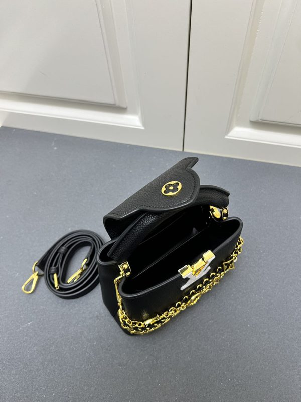 ルイヴィトン カプシーヌ mini ブラック M12344 トリヨンレザー lv301037 N品 ルイヴィトン ショルダーバッグ 新品 - 画像 (3)