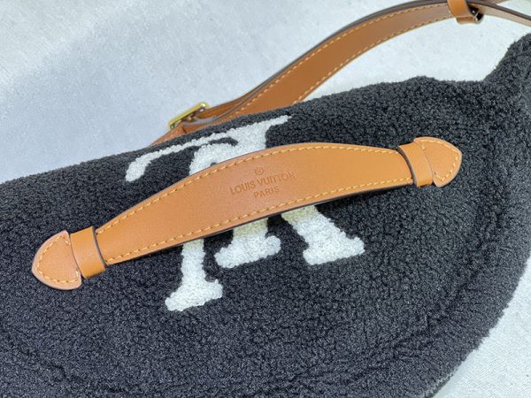 ルイヴィトン アウトレット 店舗 VUITTON モノグラム・テディ バムバッグMM ウエストバッグ ボディバッグ lv301060 ルイヴィトン 定番バッグ - 画像 (9)