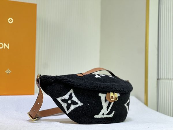 ルイヴィトン アウトレット 店舗 VUITTON モノグラム・テディ バムバッグMM ウエストバッグ ボディバッグ lv301060 ルイヴィトン 定番バッグ - 画像 (8)