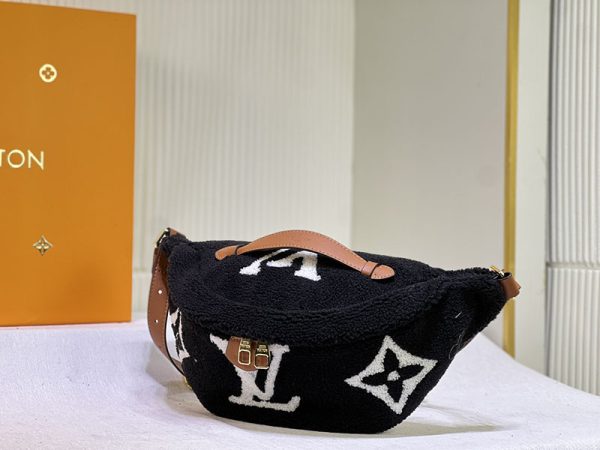 ルイヴィトン アウトレット 店舗 VUITTON モノグラム・テディ バムバッグMM ウエストバッグ ボディバッグ lv301060 ルイヴィトン 定番バッグ - 画像 (7)