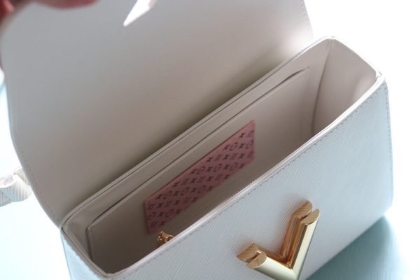 ルイヴィトン アウトレット 店舗 VUITTON ツイスト MM ショルダーバッグ M11724 ホワイト N品 ルイヴィトン エピ バッグ 人気 - 画像 (2)