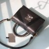 ルイヴィトン アウトレット 店舗 VUITTON ツイスト ワンハンドル PM ブラック lv301077 ルイヴィトン エピ 黒 バッグ - 画像 (9)