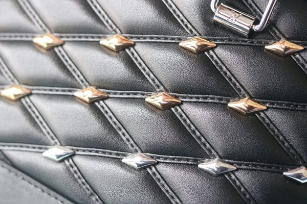 ルイヴィトン アウトレット 店舗 VUITTON アルマ BB ブラック lv301083 ルイヴィトン アルマ 人気 - 画像 (3)