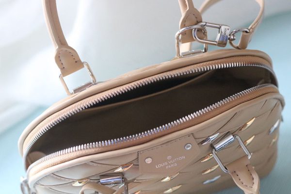ルイヴィトン アウトレット 店舗 VUITTON アルマ BB M24153 ベージュ lv301084 ルイヴィトン アルマ 人気 - 画像 (3)